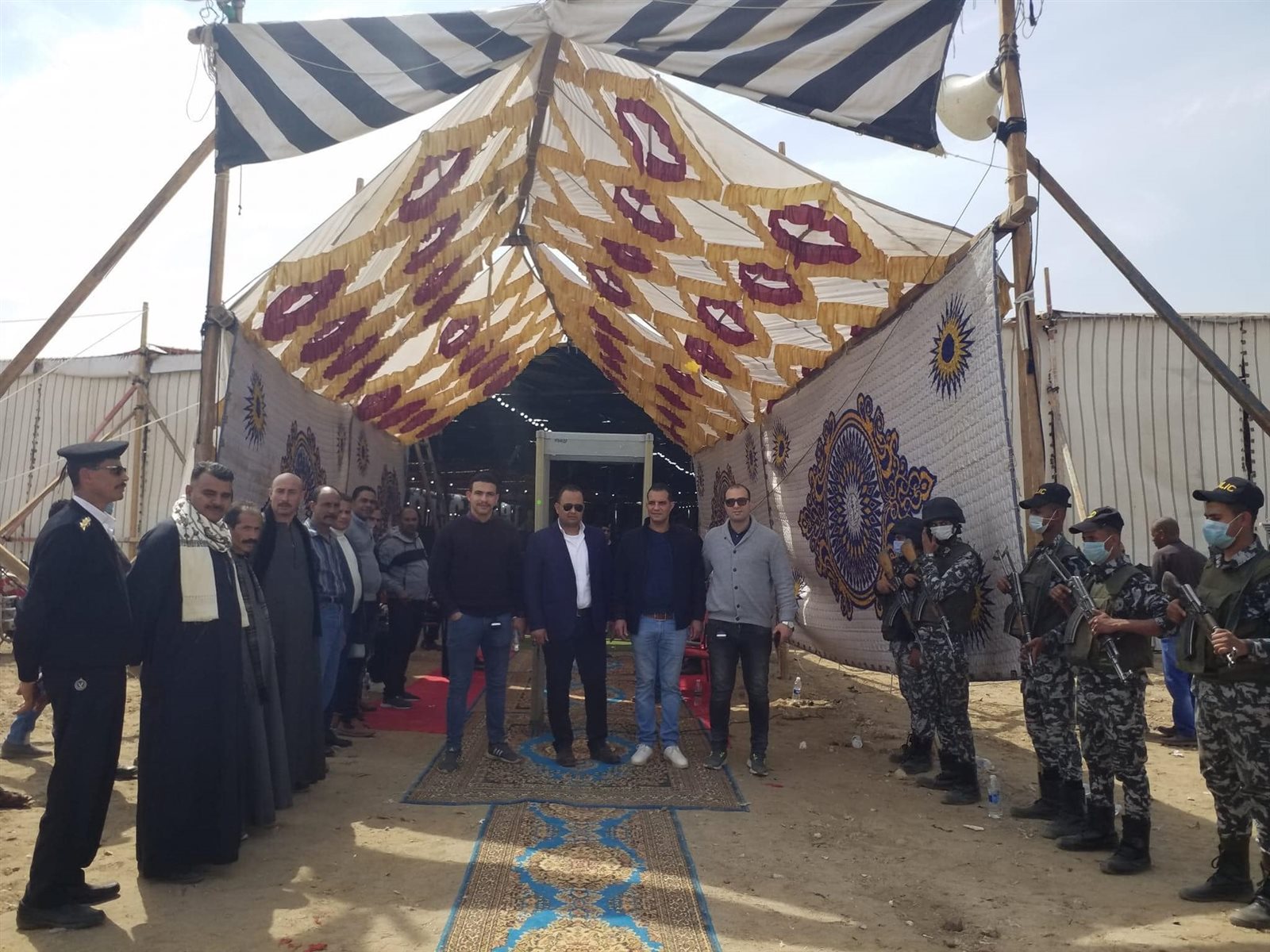قيادات أمن سوهاج في مراسم جلسة صلح بالبلابيش