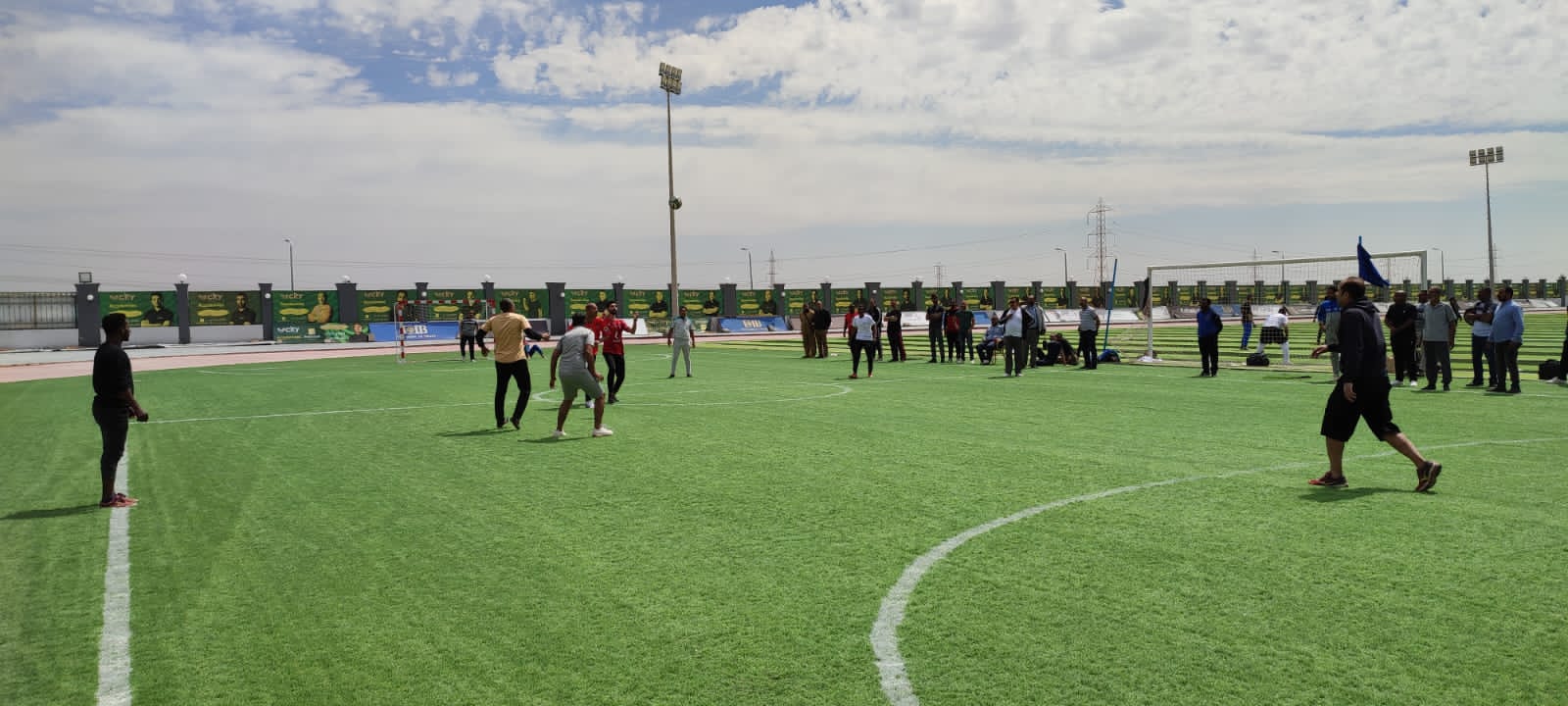 سيتى كلوب اسوان يستضيف العاملين بمصر للطيران