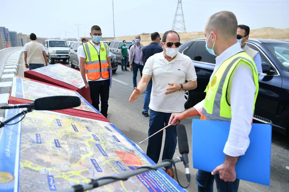 السيسي يتفقد سير العمل فى الطرق والمحاور بالقاهرة الكبرى 6