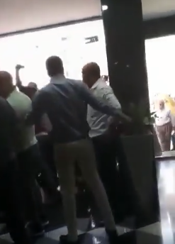 خناقات بين ملاك مشروع دجلة بالمز وموظفي معمار المرشدي 5