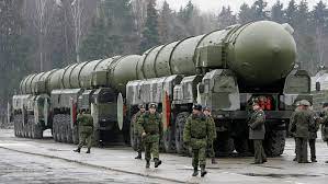 خبير: بوتين لن يستخدم السلاح النووي للاستعراض بل لضرب "نحو 6 مدن أوكرانية" | Euronews