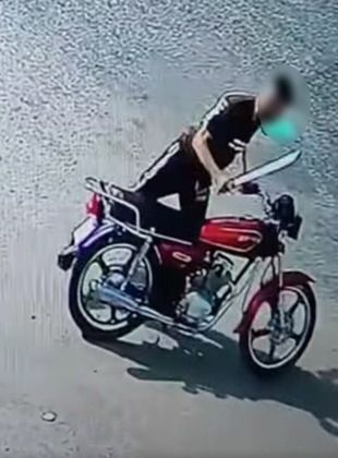 1000122578