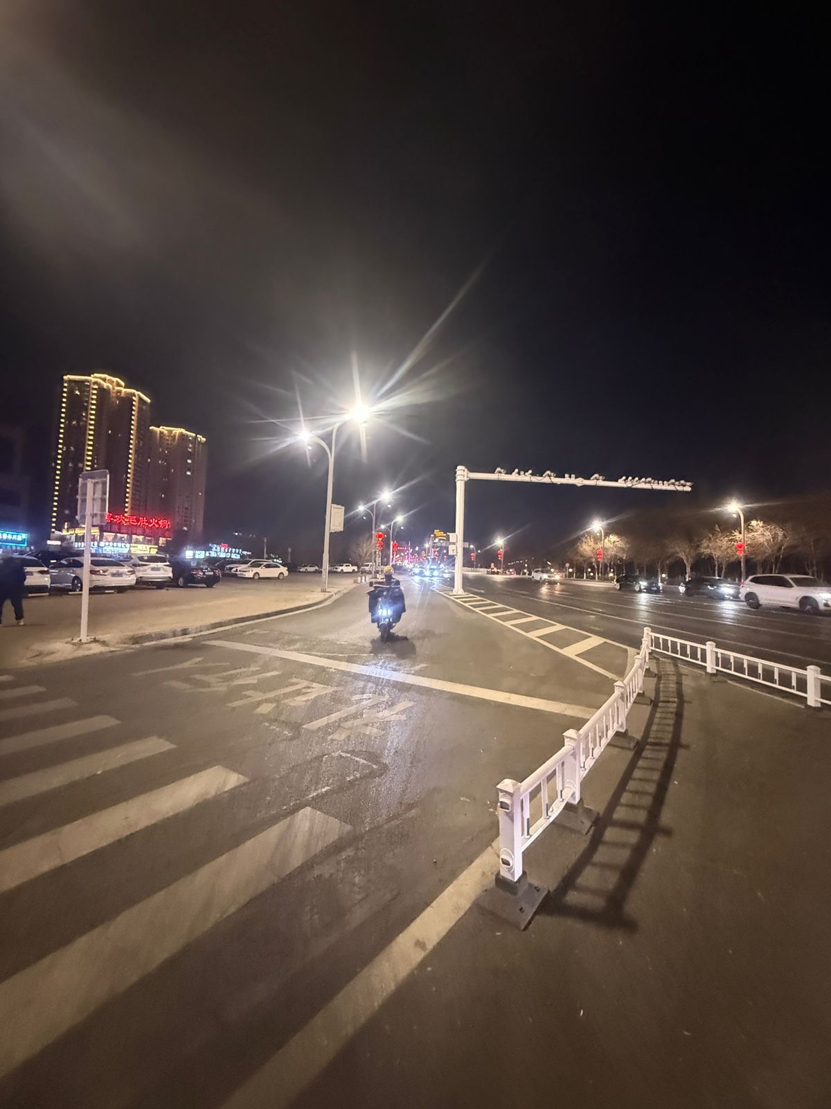 2733ca0a-d4f0-4266-abee-9bf15a496d9b