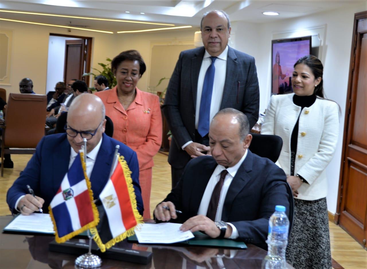 504e8544-2a13-4cf3-ac2d-d0b16d9984ff