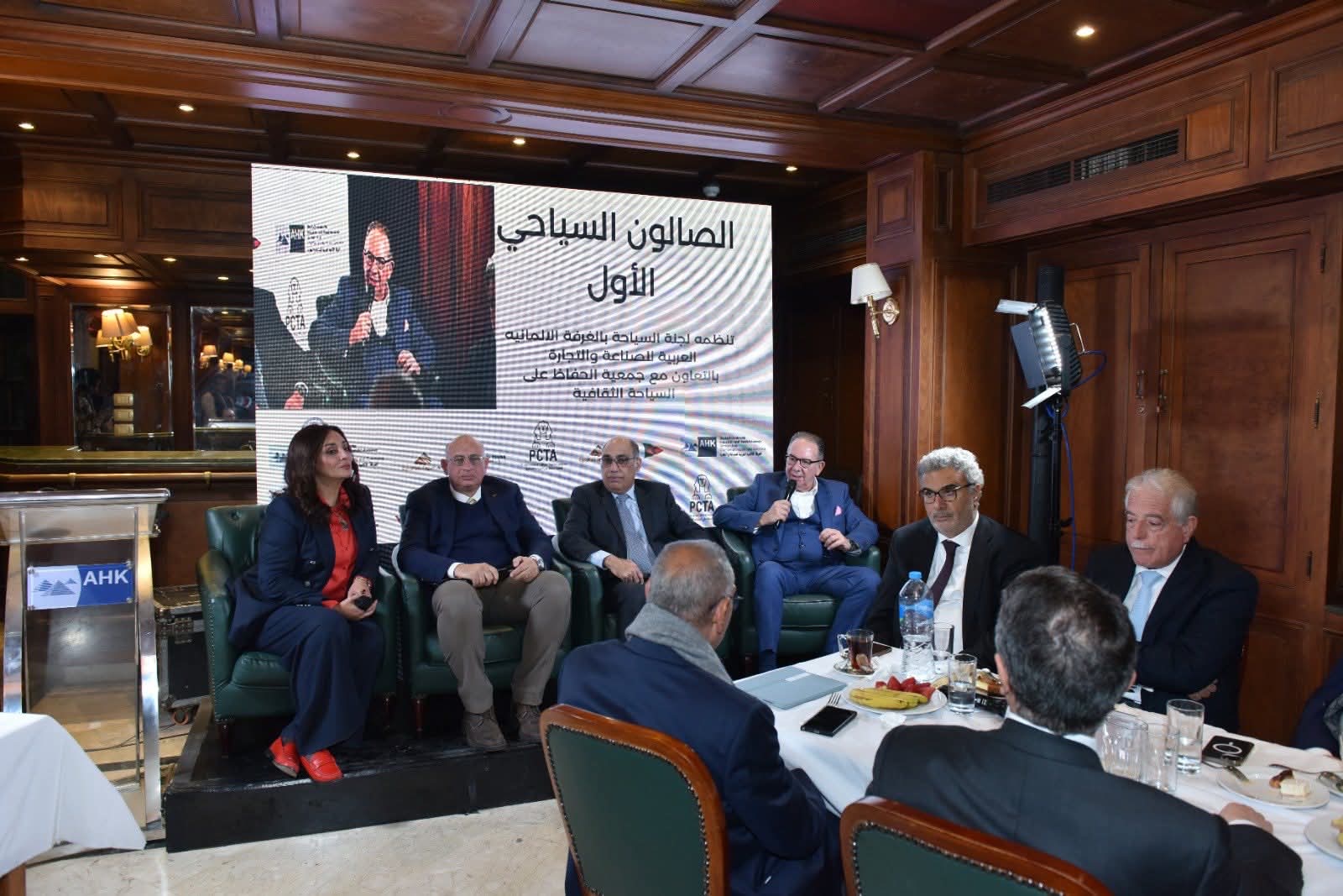 0394e4cb-8f3e-421f-a330-1dacd46e962d