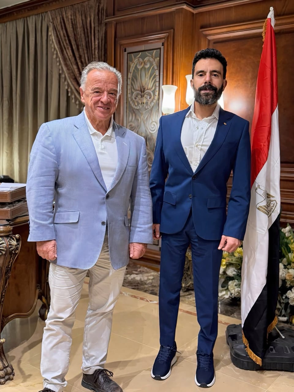 798b1fff-4d2d-4bf0-bc41-2ec5500e8068