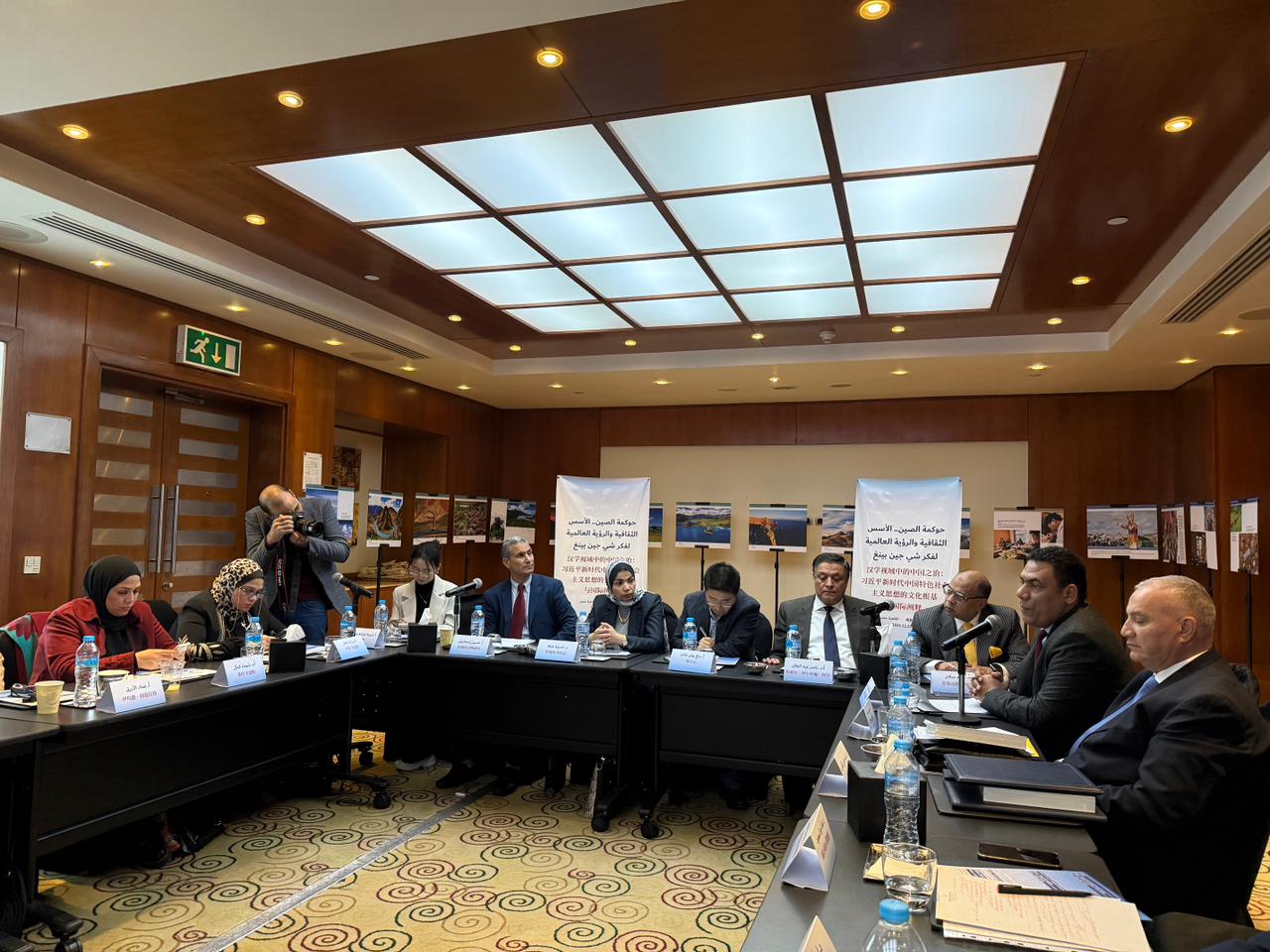 1caa4842-a63d-4304-bb71-2878cec42673