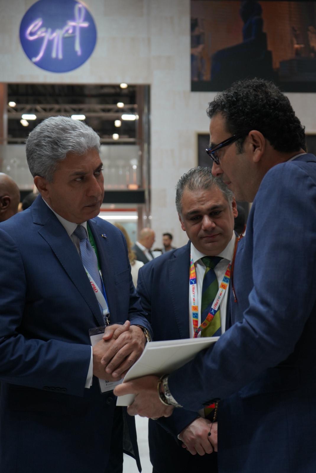 de3dcdc8-3493-48a6-ad82-c042d8e2cb4c