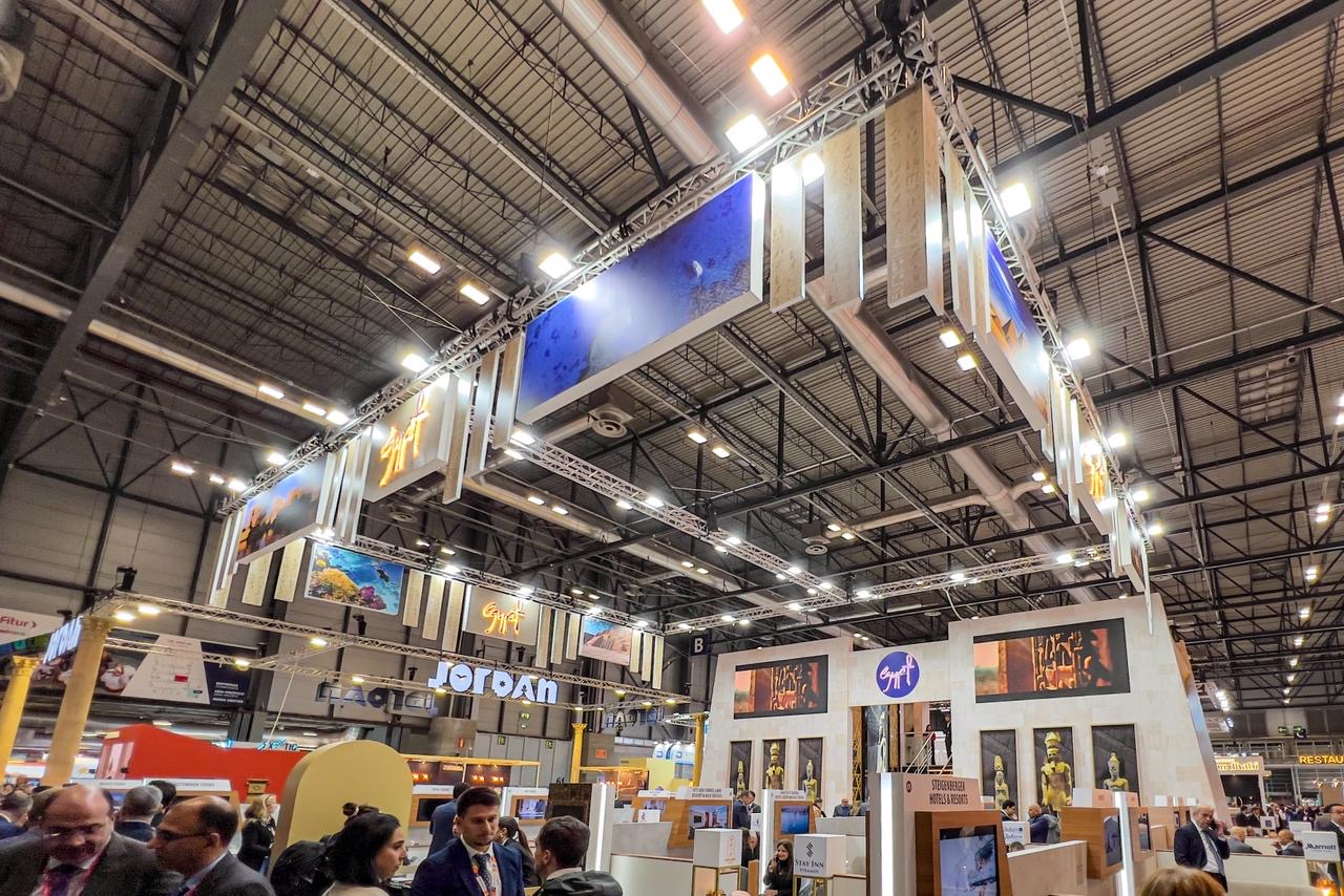 a559d5dc-521c-46c0-a3f7-48d7584ea74a