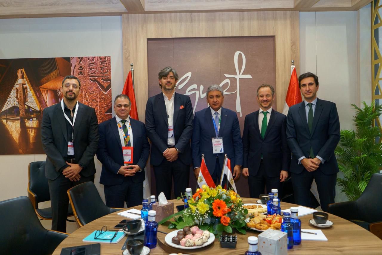 920ff8a0-6433-41e8-a72f-b87979b61c03