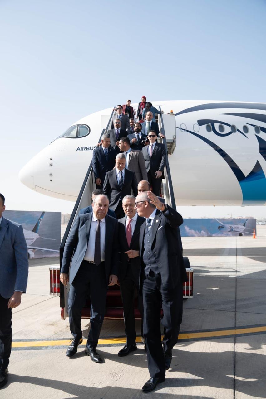 df4792dc-acec-4143-867c-ab9e9244debb