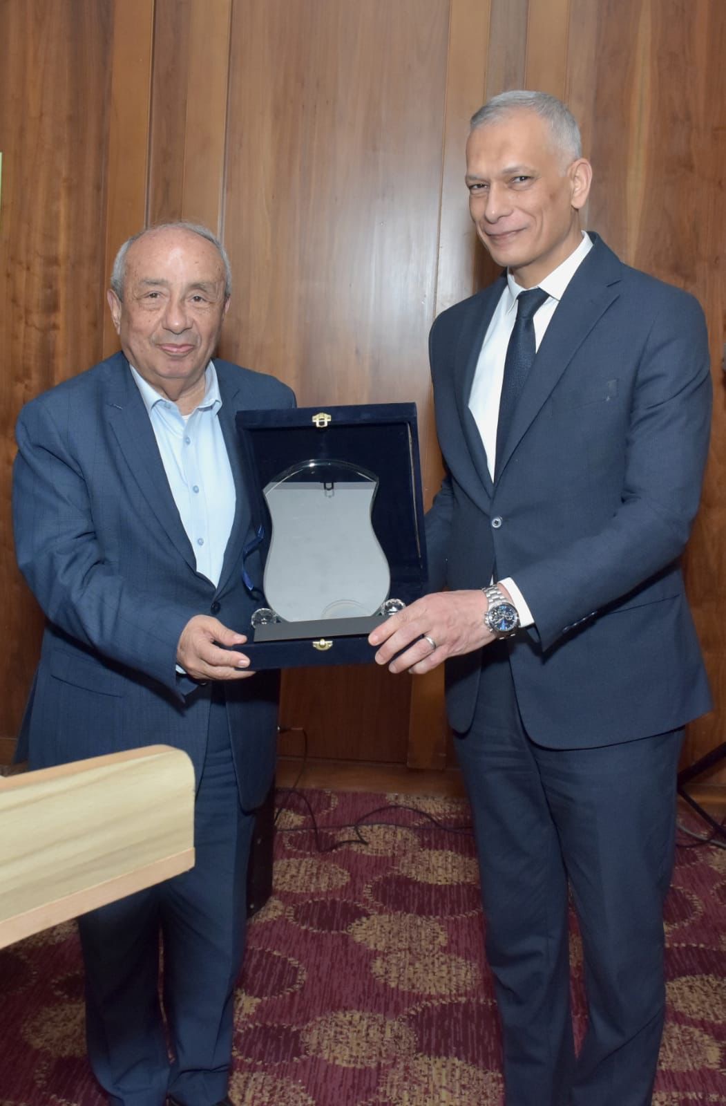 ffedf7d5-17f4-421f-8574-4236d924c60c