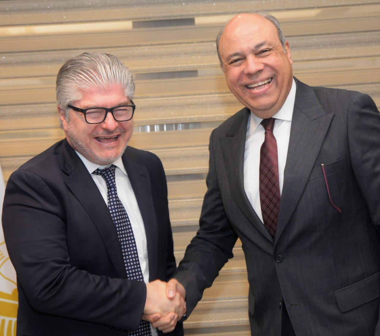 082aebad-cc4a-442b-9029-cc67030c5d0c