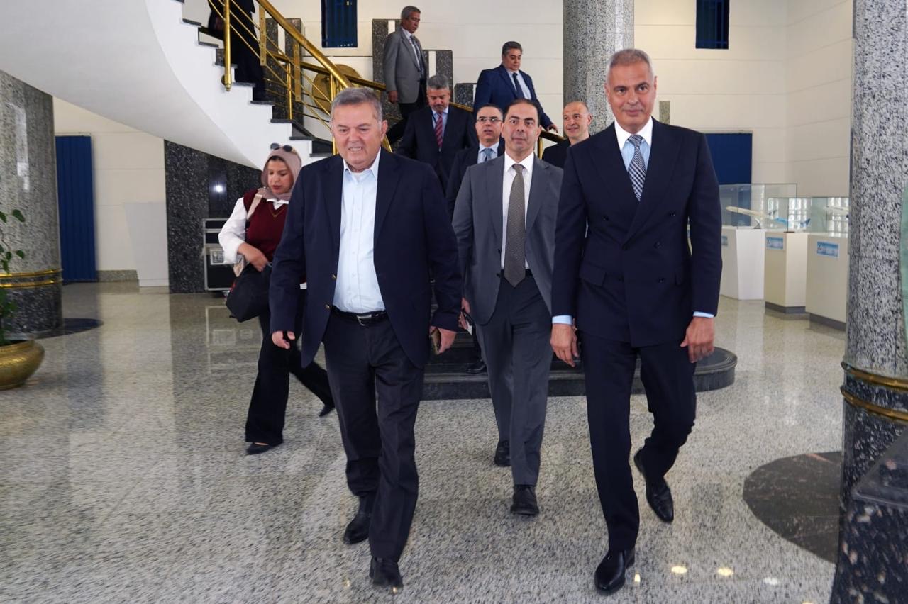 9e4ee0f6-62f3-43e1-843a-0a757bac38a6