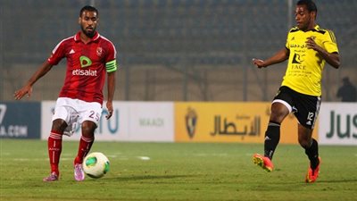 الضمة قد تبعد عاشور عن مباراة السوبر الأفريقى