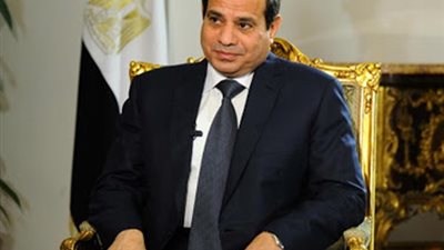 بالفييديو.. السيسي يقدم العزاء للبابا تواضروس الثانى بالكاتدرائية