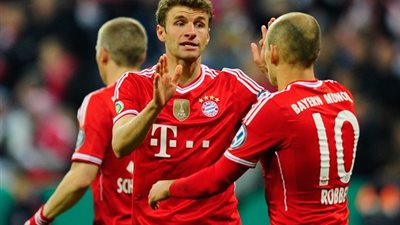 بايرن ميونيخ يصطاد هانوفر بثلاثية ويوسع فارق الصدارة