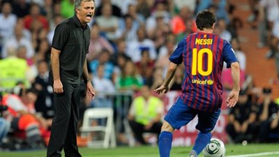 مورينهو عن ميسي : فريد من نوعه