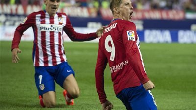 أتلتيكو يتسلح بجريزمان و توريس في الهجوم أمام برشلونة في دوري الأبطال