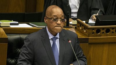 «الجارديان»: حزب المؤتمر الوطني الإفريقي ينقذ جاكوب زوما من الإنهيار