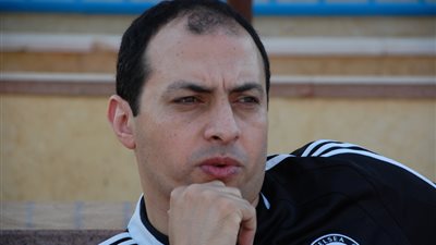 عمرو عبد الحق يدعو 60 نادياً لسحب الثقة من «إتحاد الجبلاية»