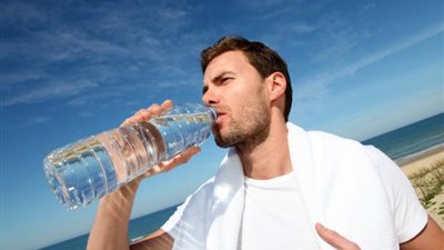 10 أضرار خطيرة غير متوقعة لقلة شرب المياه !