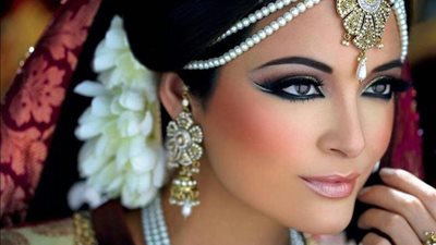 تألقي بأجمل إكسسوارات الشعر الهندية 