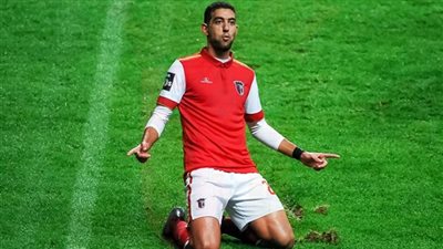 كوكا يقود براجا أمام شاختار الأوكراني في الدوري الأوروبي