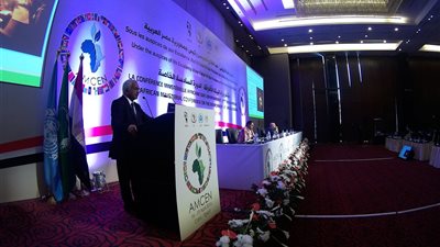 مبادرة تحفيزية لاستخدام مصادر الطاقة النظيفة والمتجددة 