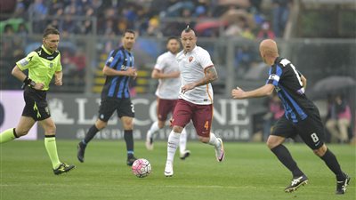 روما يفشل في الثأر من أتلانتا بالتعادل 3/3 في الكالتشيو