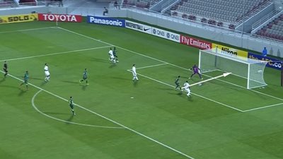 الأهلي السعودي يعاقب الجيش القطري برباعية في دوري أبطال آسيا