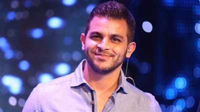 محمد رشاد يستعد لتسجيل «تمام»