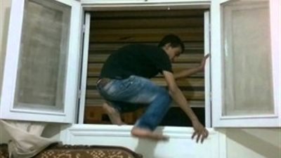 هروبًا من الأمن.. عاطل يلقى نفسه من الدور الرابع أثناء ضبطه 