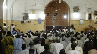 قافلة الأزهر تعقد ندوات عن الجهاد والخلافة والحاكمية لأهالي نيجيريا  