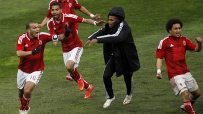 وزير التعليم العالي يتدخل لحل أزمة سفر نجم الأهلي إلي الإمارات 