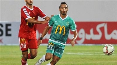 أوباما يقود الإتحاد أمام الغزل 