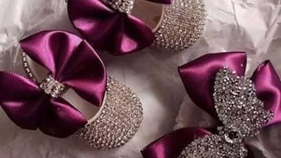 صور.. أحذية سواريه للأطفال «آخر دلع»