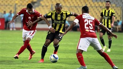 خصم 15 ألف جنيه لكل لاعب بالأهلي بعد هزيمة دجلة