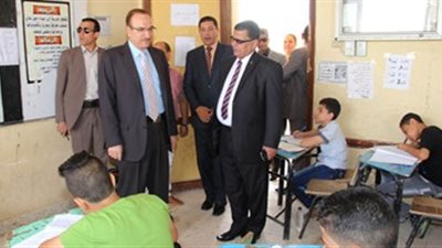 حبيب يتفقد لجان الامتحانات ببني سويف