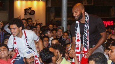 شاهد شيكابالا يرتدى تشيرت بازل تكريما لجابر 