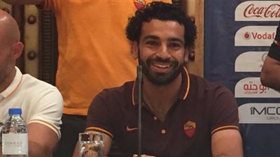 صلاح: توتي أسطورة وشرف لي أن اللعب بجوار الملك 