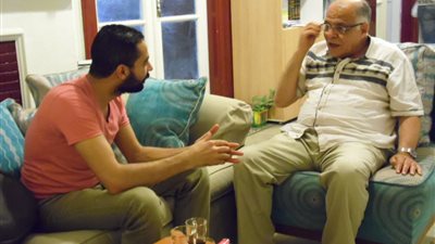 علاء غنام: الأدوية تباع في الصيدليات «زى سندوتش الفول».. و60 ألف طبيب هاجروا إلى الخليج