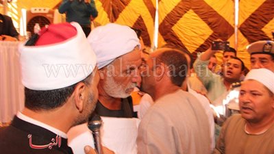  بالصور.. «أمن بنى سويف» ينجح فى إنهاء خصومة ثأرية بين عائلتين بالوسطى