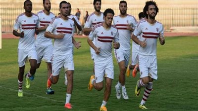 حلمي يخضع لاعبي الزمالك لقياسات الوزن 