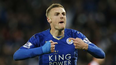 آرسنال يقترب من ضم فاردي نجم الثعالب