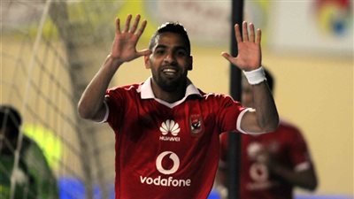 الأهلي ينفي العروض الخليجية لمؤمن ومتعب 