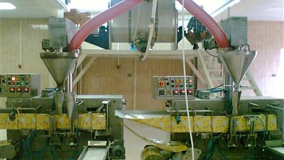 ضبط مصنع مواد غذائية بدون تراخيص خلال حملة بالقليوبية 