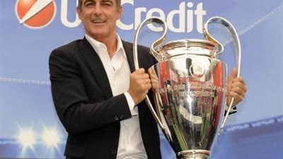 باليوكا: هذا الحارس صاحب الـ17 عاما أفضل من نوير