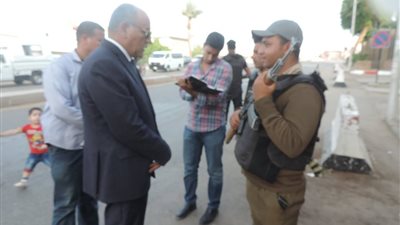 «مدير أمن أسوان» يتفقد الخدمات الأمنية بقسم أول أسوان