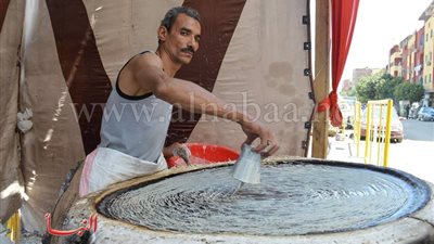 معالم فى رمضان ..«صانعو الكنافة»